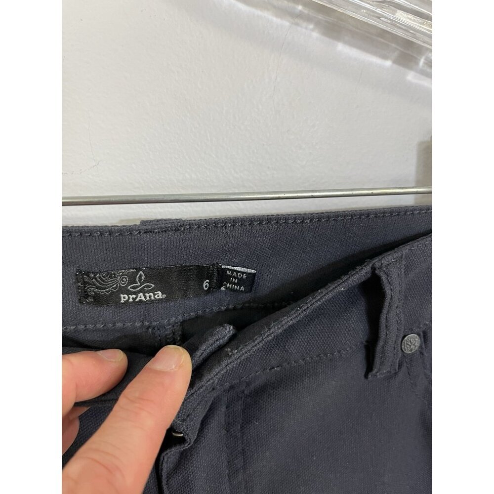 Woman’s Size 6 Prana Dark Grey Skinny Jeans 🩶 - Picture 4 of 7